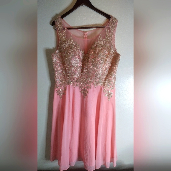 Miss New York dress - Picture 3 of 7